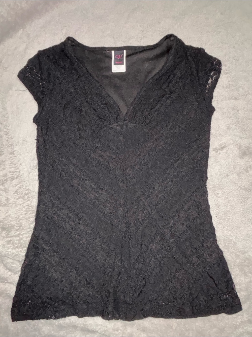 Wrapper Black Lace V-Neck Cap Sleeve Top